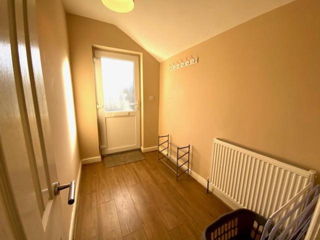 The Flat @ Sixteen Скарбъро Екстериор снимка